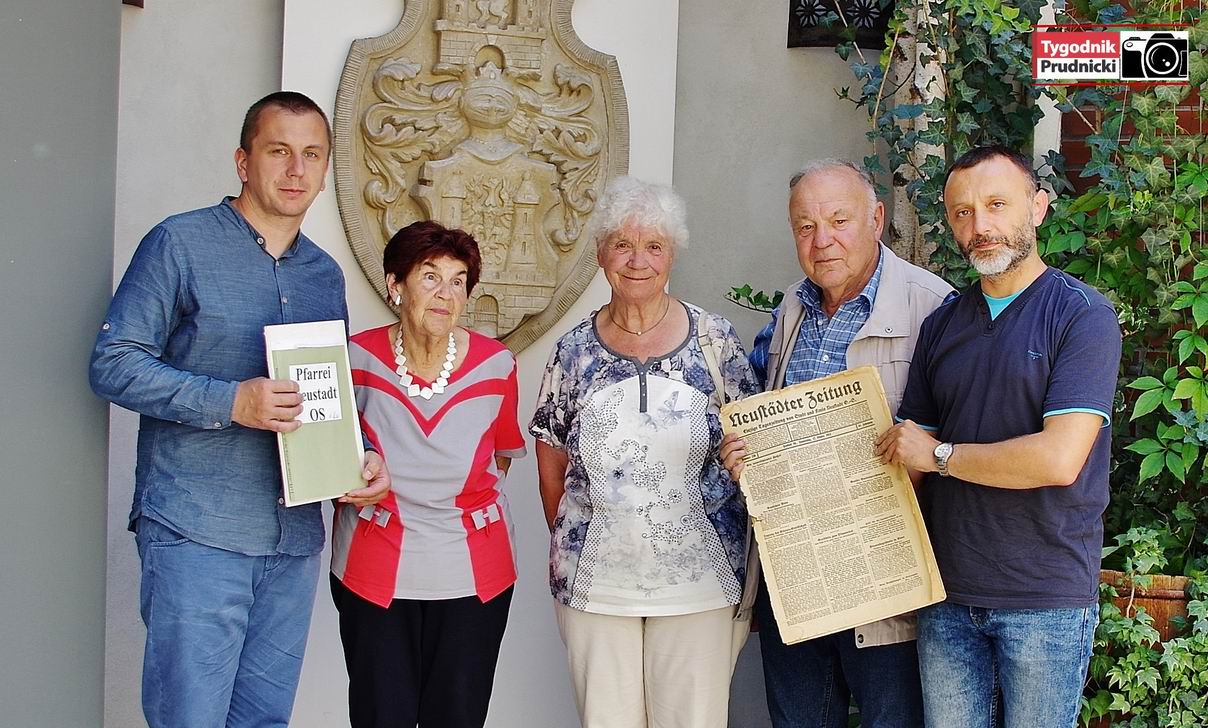 Przedwojenne gazety lokalne podarowane redakcji „Tygodnika Prudnickiego”