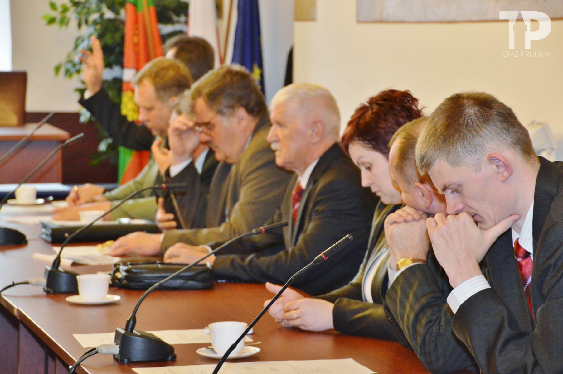 Co tam dziesięć procent, zrezygnujmy z połowy