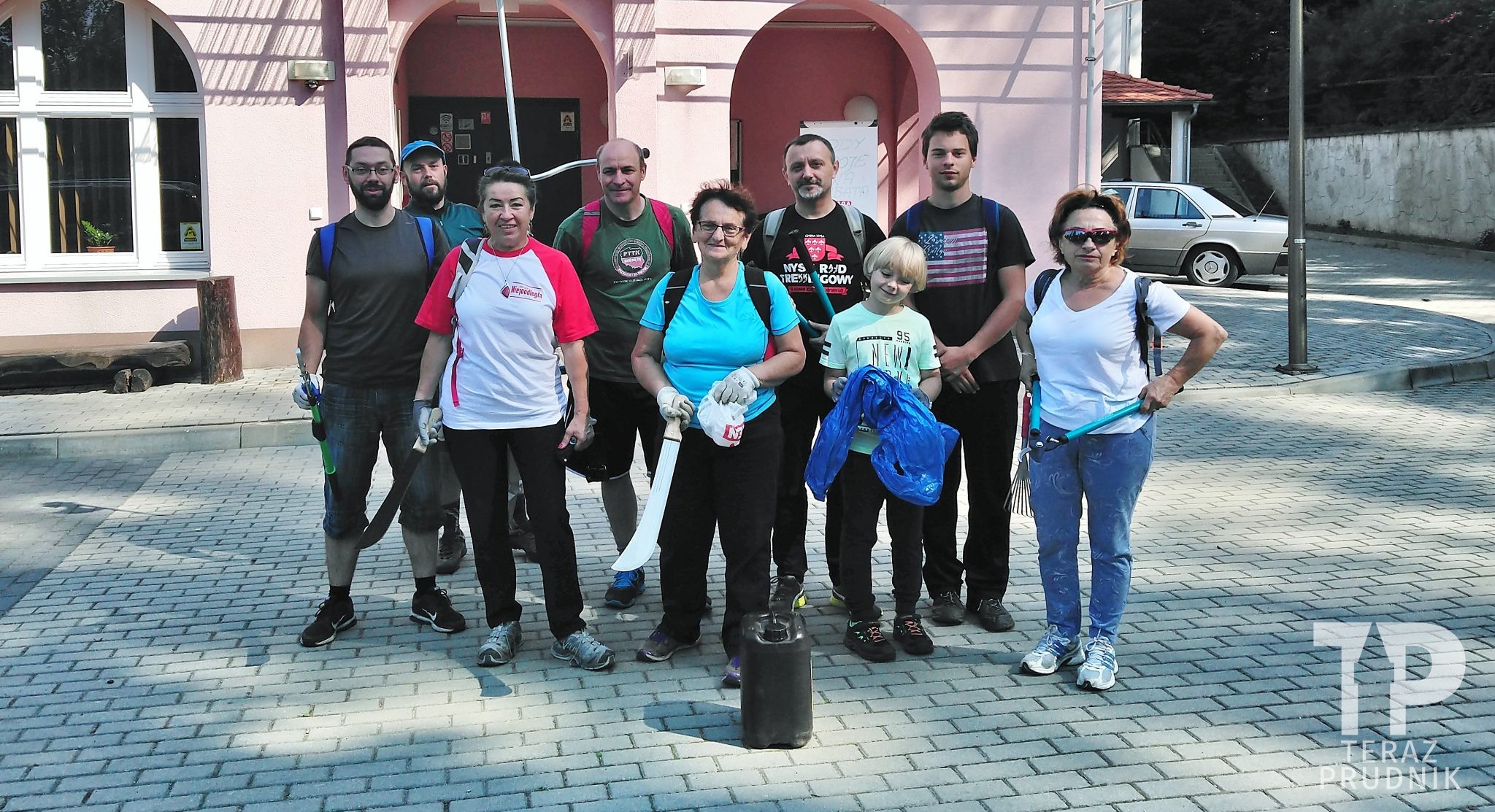 Odnawiali i porządkowali szlaki w Górach Opawskich