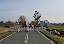 Objazd na Krapkowice. Przejazd kolejowy w remoncie