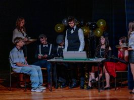 Jugendbox. Dziesięć lat młodzieżowego teatru